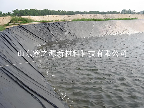 如何順利的延緩蓄水池防滲膜的衰老？